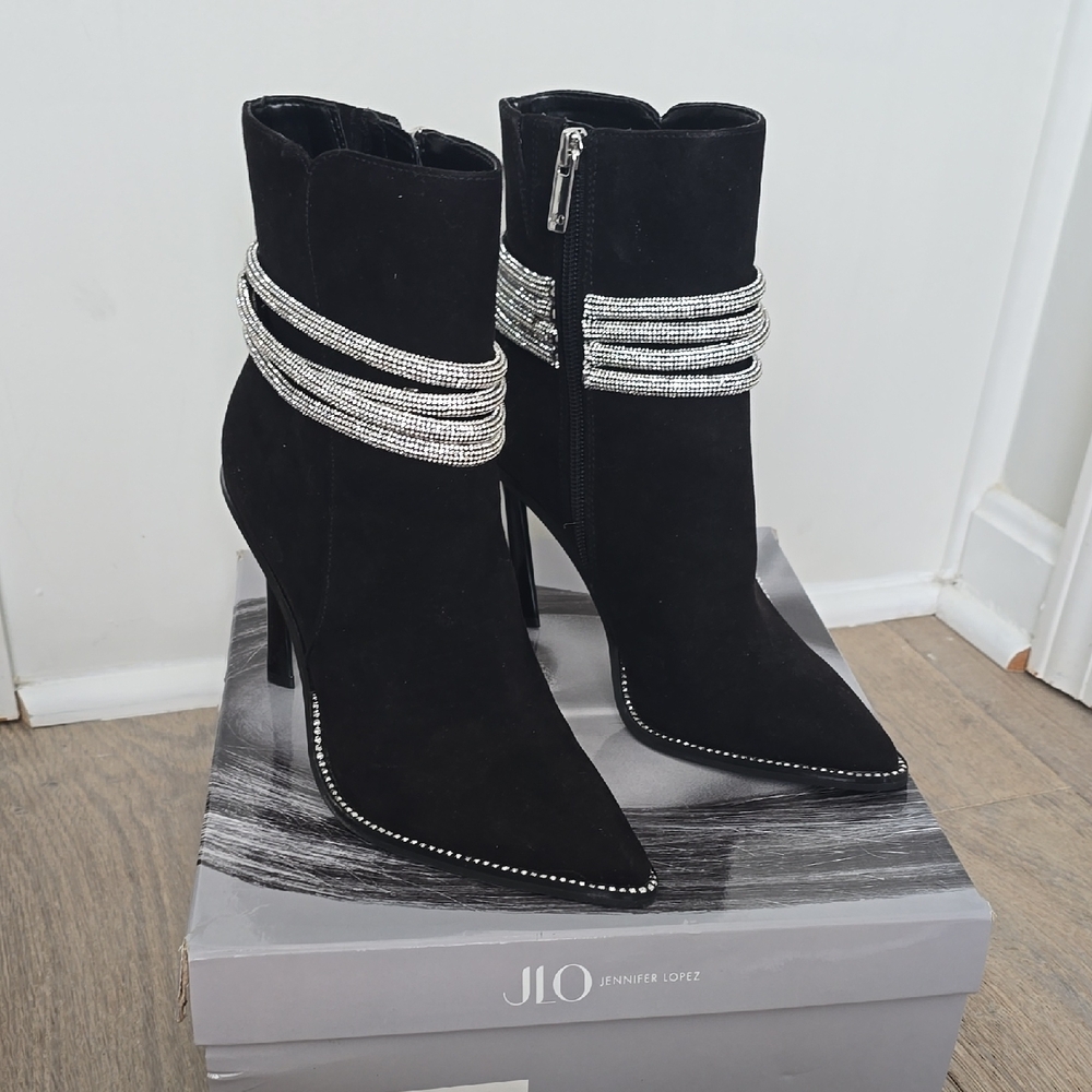 JLo Veina Ankle Boots Size &